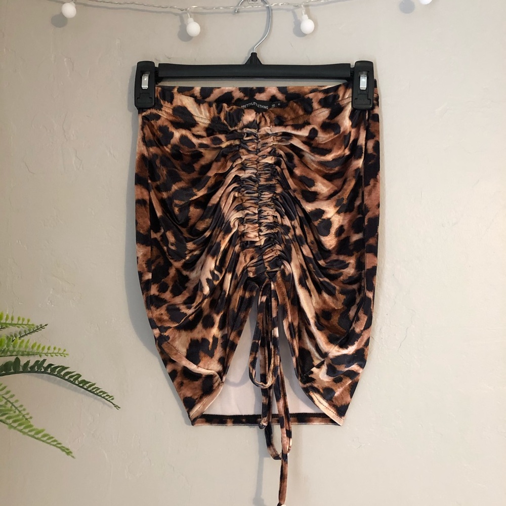 Leopard Print Ruched Mini Skirt - Picture 3 of 4